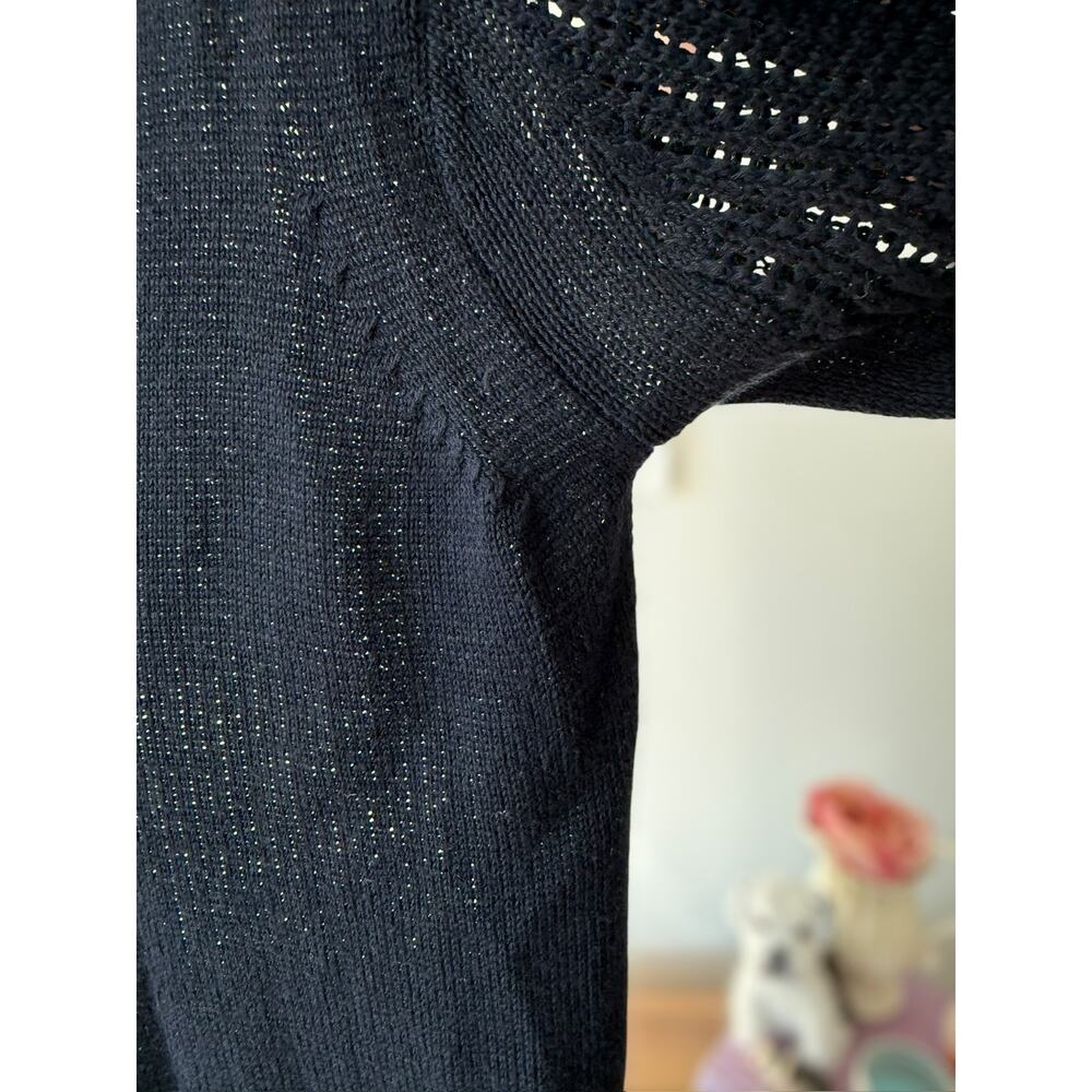 Brochu Walker Navy Distressed Crochet V-Neck Pullover Sweater in Size XS - Picture 6 of 10